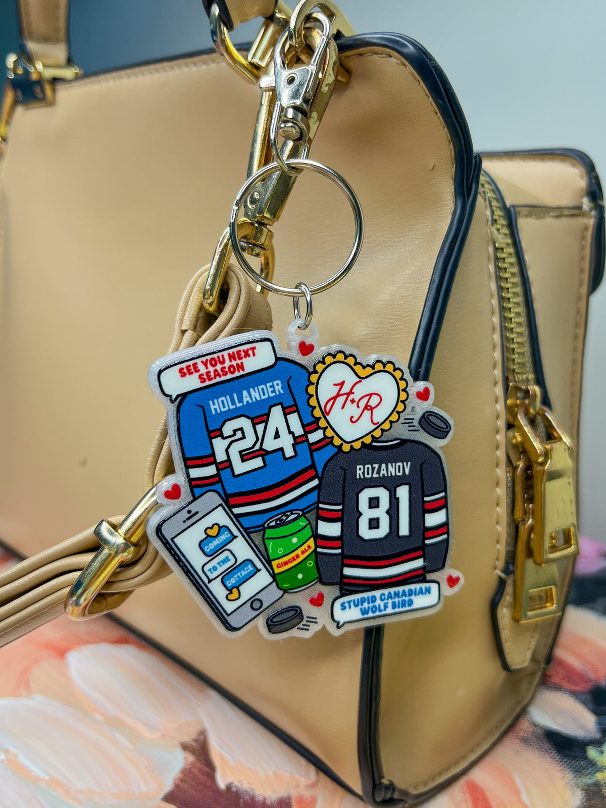 HR keychain